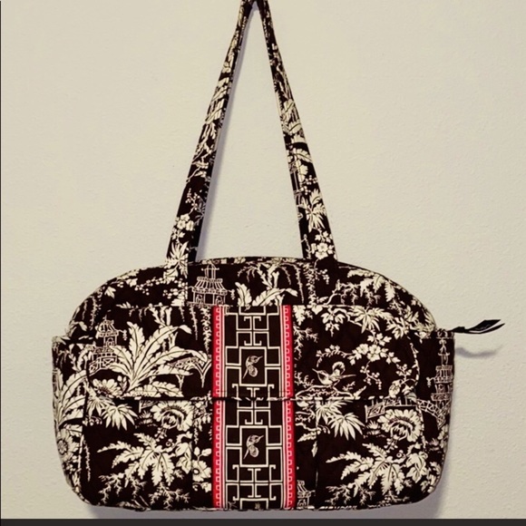 Vera Bradley gorgeous diaper bag (+ mini bag!) - Picture 2 of 6